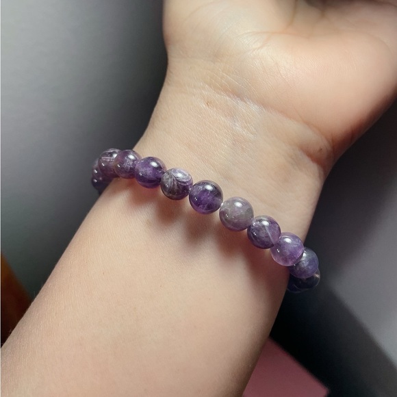 Natural Stone Amethyst Crystal Healing Bracelets 8mm - Picture 3 of 3